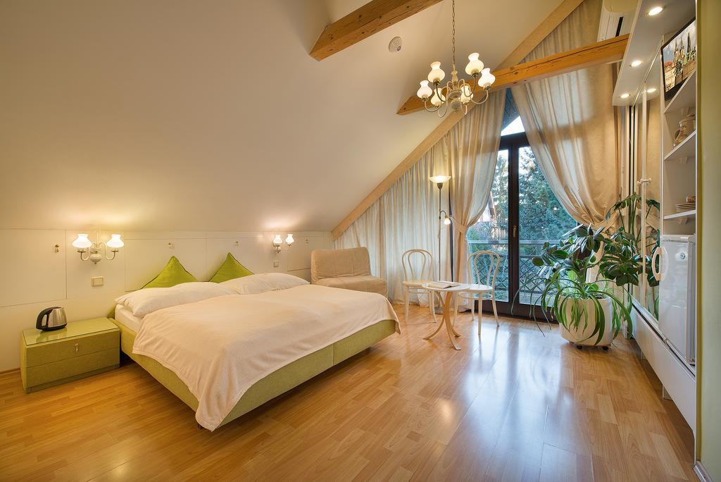 A. V. Aparthotel Praha